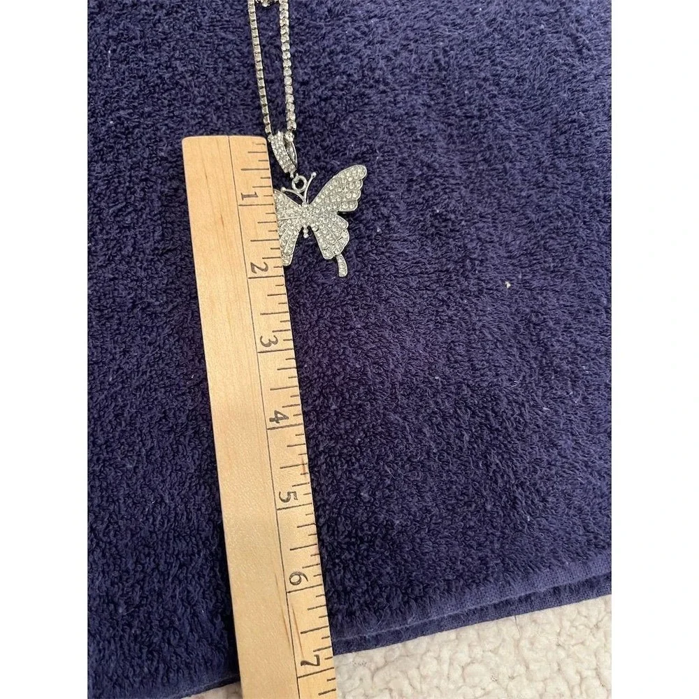 Huerta Jewelry‎ grunge Rhinestone Butterfly Pendant Necklace Silver Tone